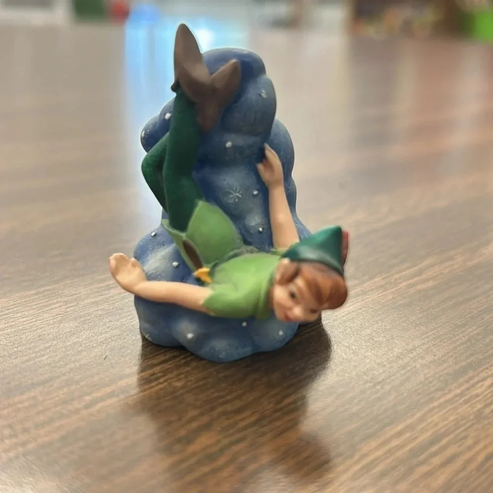 Lenox Peter Pan Disney Magic Thimble Collection figurine